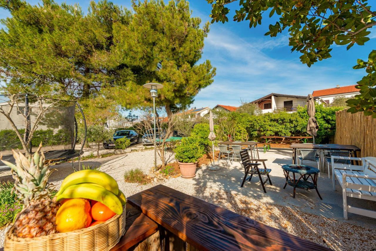 Apartments Villa Agape Vir Bagian luar foto